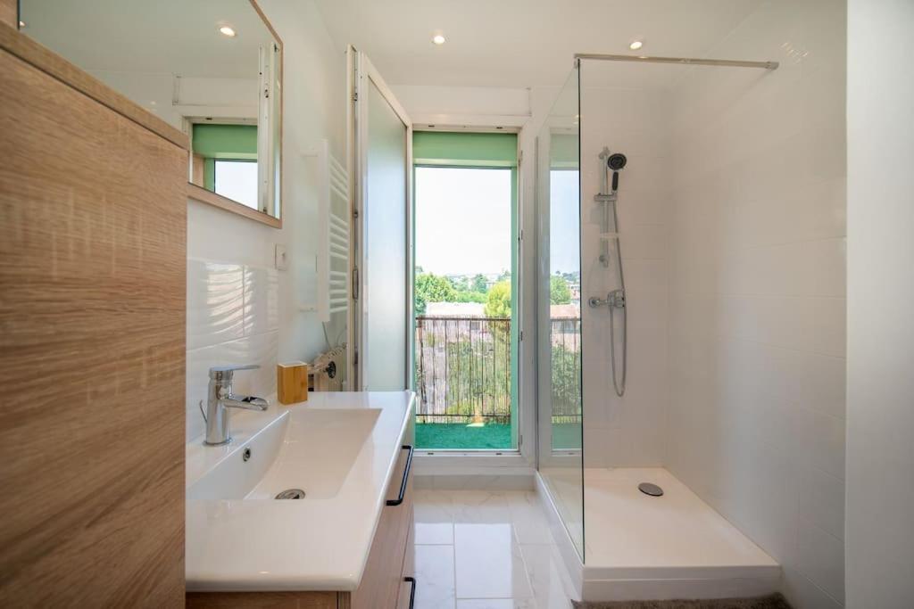 Fully Equipped Apartment With Parking 6 Beds Marseille Exteriör bild