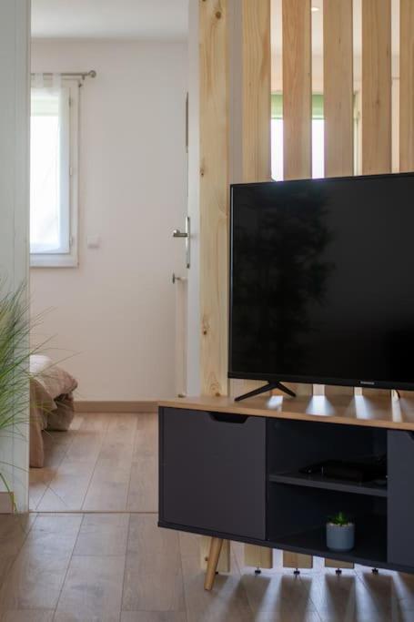 Fully Equipped Apartment With Parking 6 Beds Marseille Exteriör bild